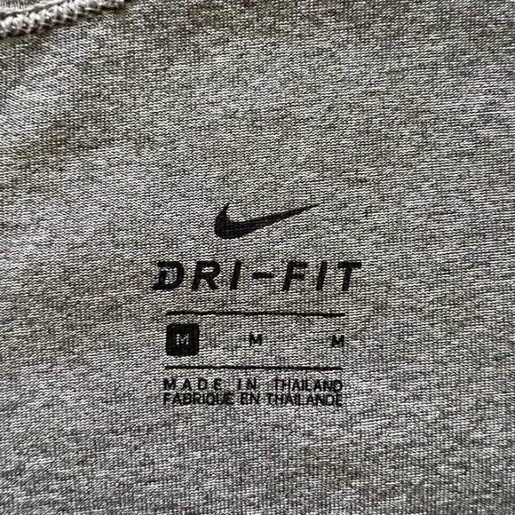 Nike Women’s Dri-Fit Elastika Tank Gray EUC size M - Picture 10 of 10